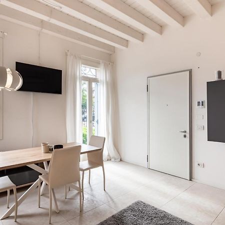 Corte Cappuccina 14 Elegant Apt Con Parcheggio! Padua Buitenkant foto
